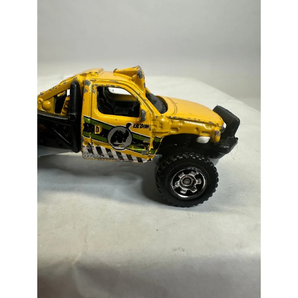 Matchbox Rock Shocker Off Road Truck Yellow‎ Black 4x4 Diecast Toy MB781